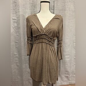 Max Studio soft knit 3/4 sleeves dress - Medium (A011)